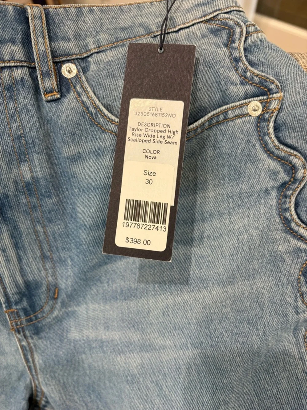 Veronica Beard Taylor Cropped High Rise Wide Leg with Scalloped Side Seam - Picture 5 of 6